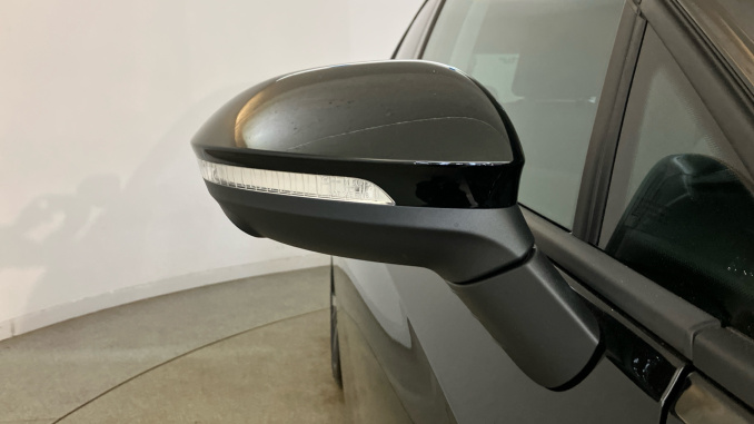 Volkswagen Golf 1.5 TSI 150 Match 5dr Petrol Hatchback - Image 31